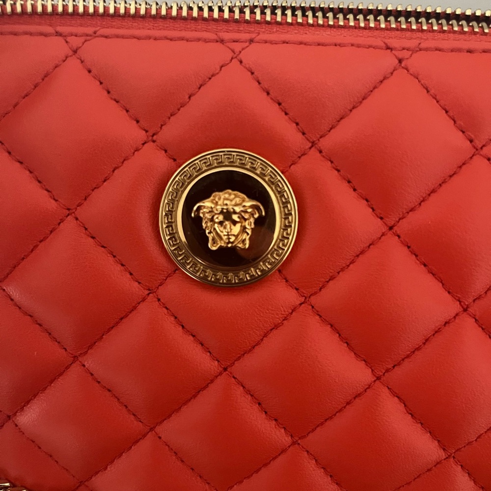Versace Quilted Crossbody Bag 💯 Authentic - Picture 8 of 11